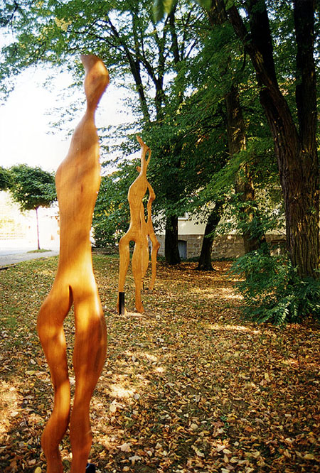 Weitere Figuren aus Naturholz